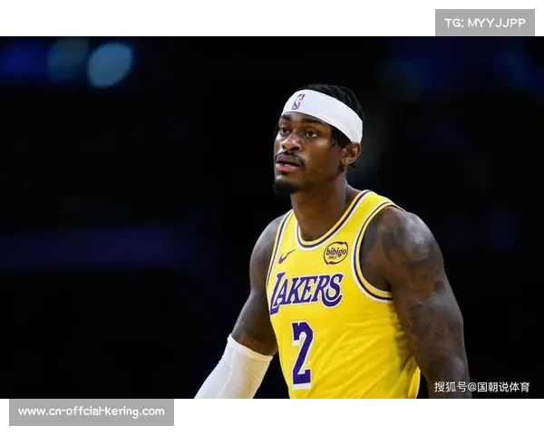 里夫斯左小腿拉伤至少缺阵一周，湖人询价鹈鹕防守悍将赫伯特-琼斯